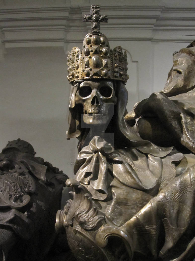 Skeleton crowned with the Imperial Crown by KraljAleksandar on DeviantArt