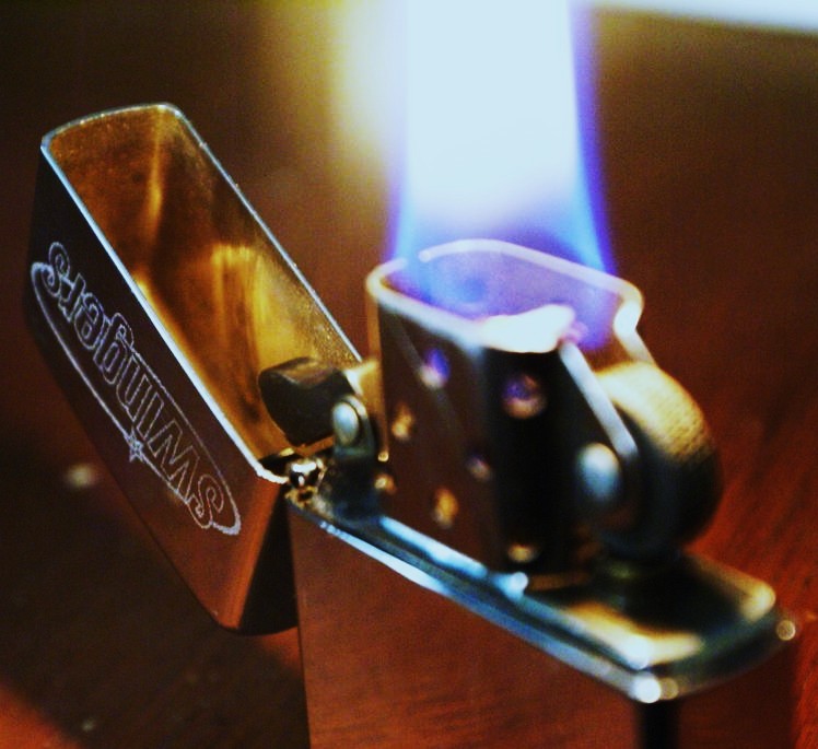 zippo swinger