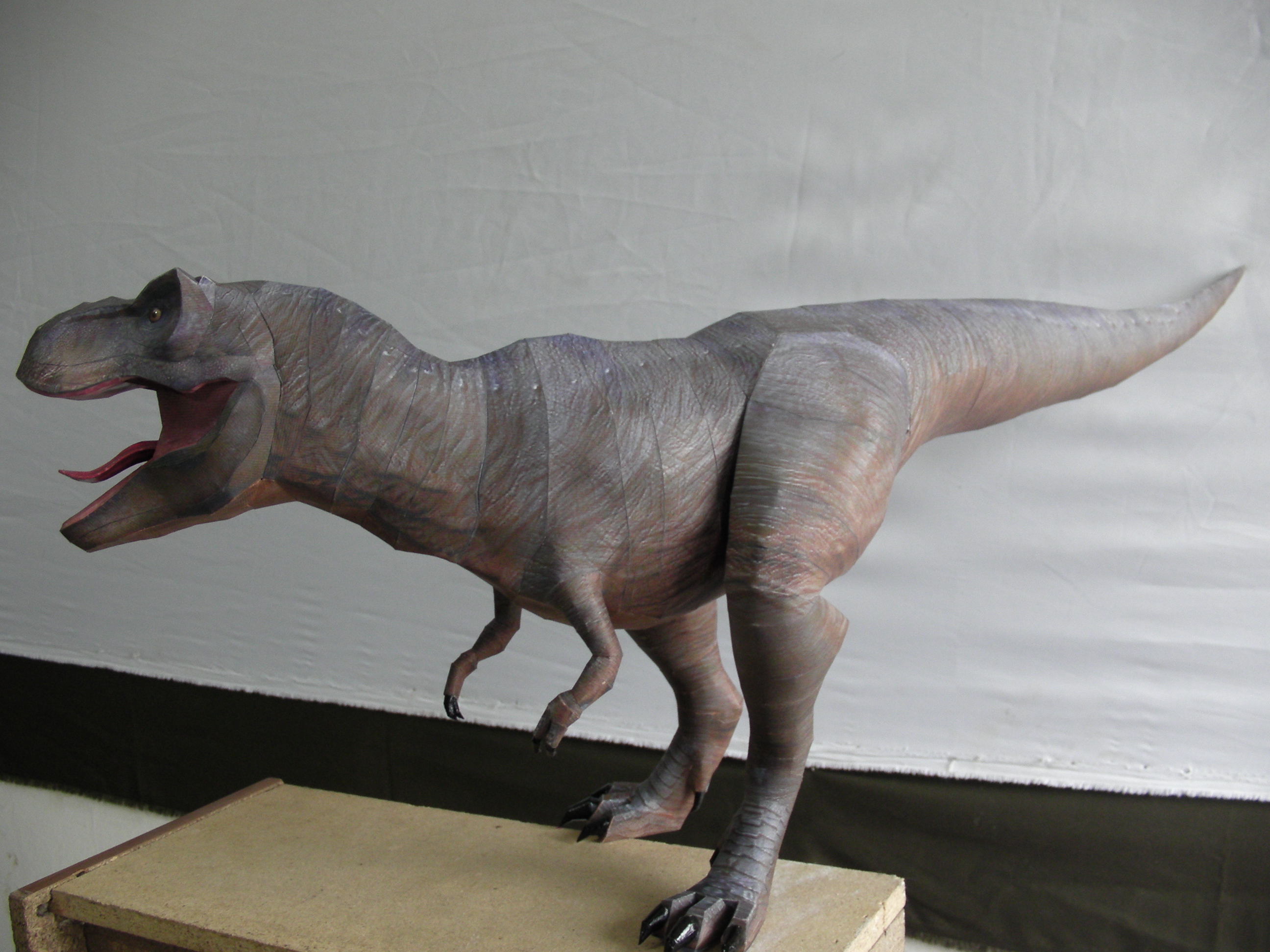 T rex papercraft