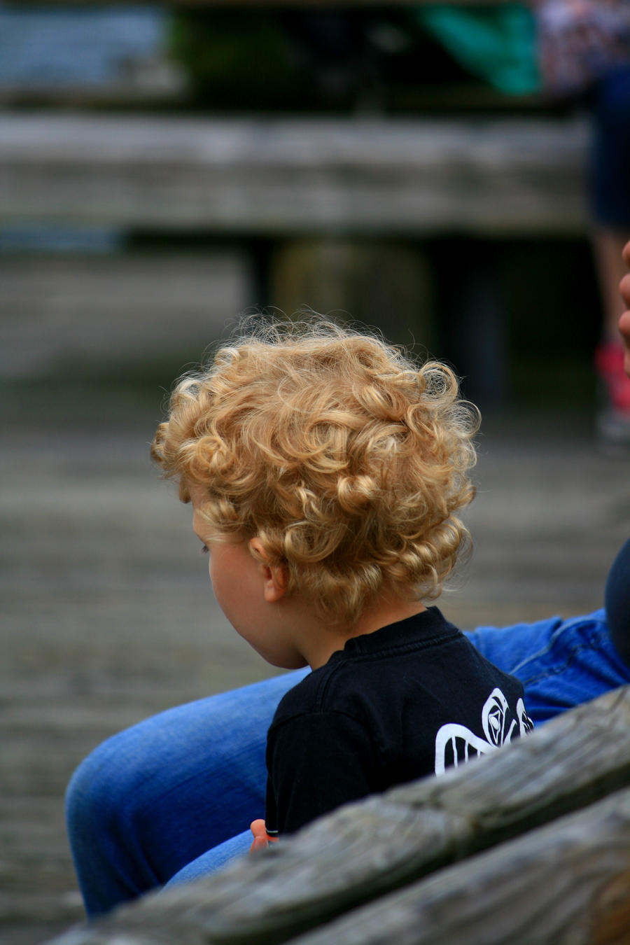 Fluffs and curls