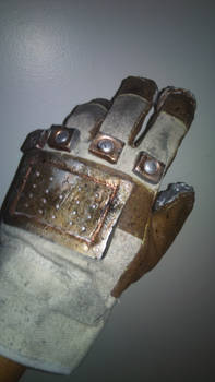 Subject delta glove