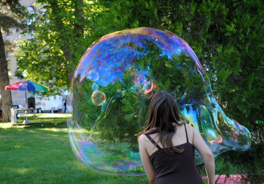 giant bubble