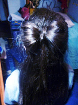 My sister's Hairstyle :D