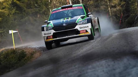 WRC Rally Wallpaper - Skoda Fabia r5 by General37197