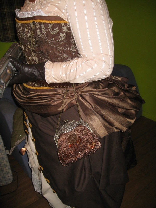 steampunk dress: fitting 3