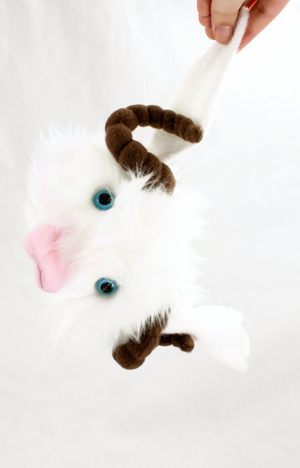 Winged Pix Poro Plush