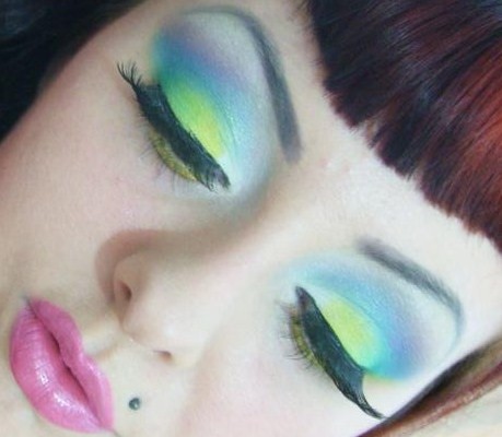 Pastel rainbow eyeshaddows