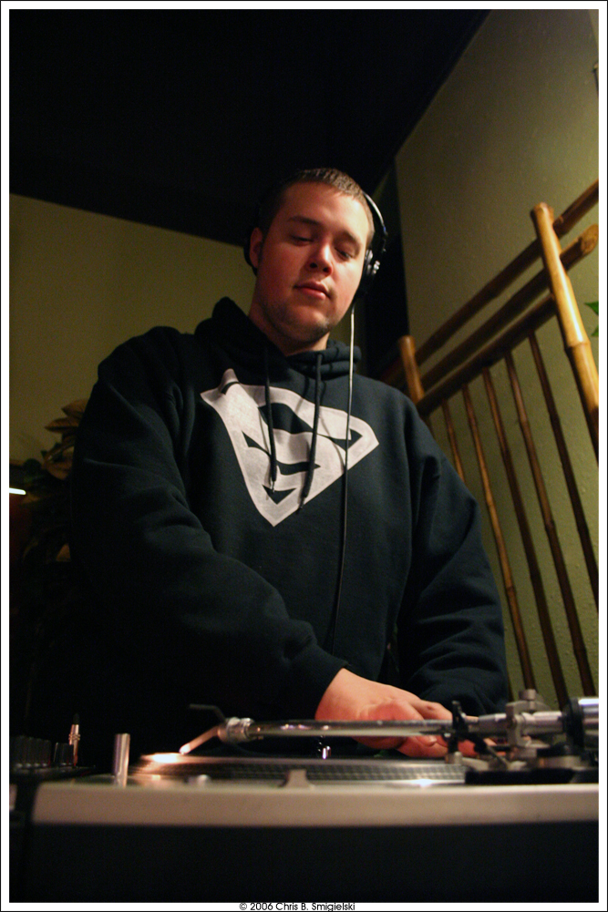 Portrait: DJ Mech 1