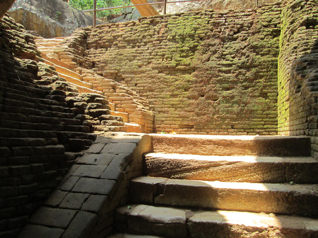 Sigiriya by aliasjjj