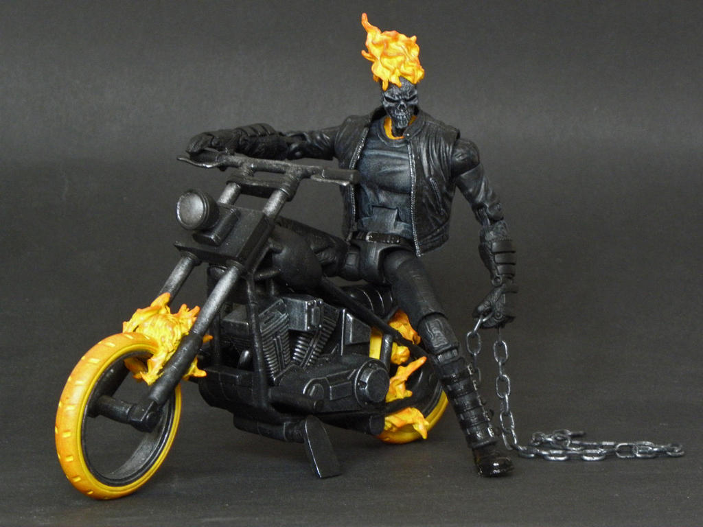 Marvel Legends Ghost Rider custom with hellcycle