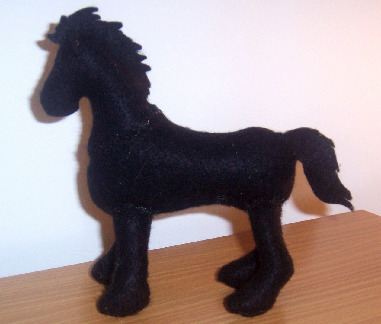 Pulsiezar The Horse Plushie