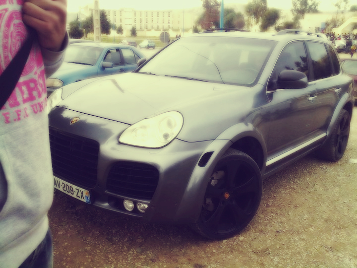 Porsh Cayenne 2011