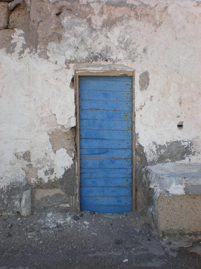 blue door