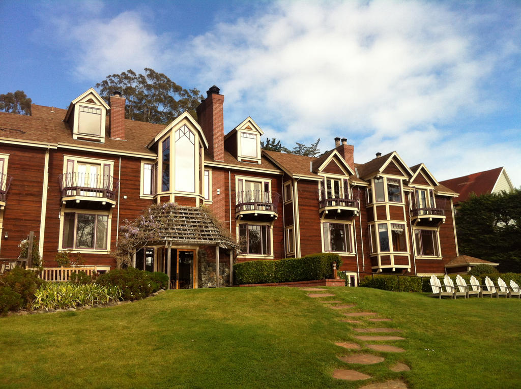Point Reyes House Point Reyes Lodge by TutorVeritatis on DeviantArt