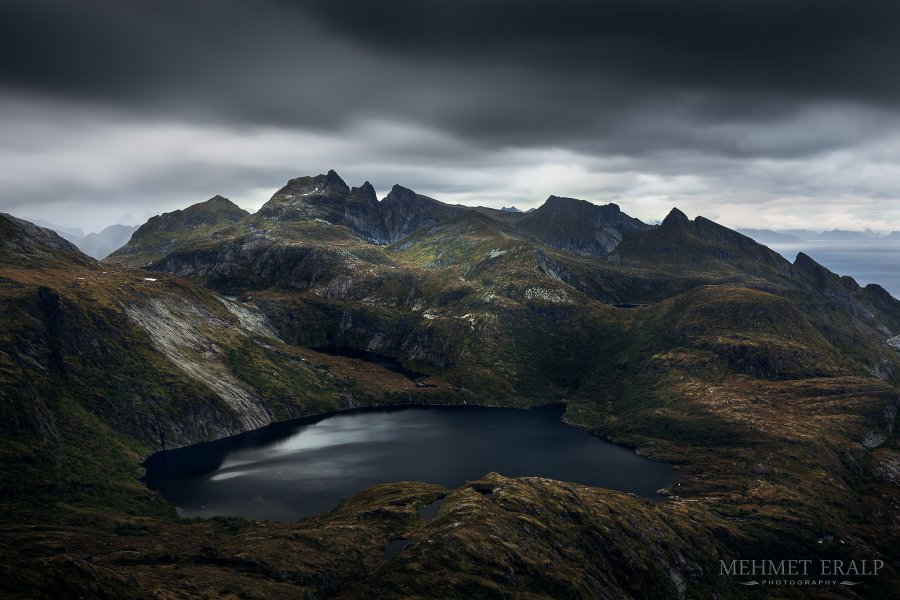 Sealed by mountains by m-eralp