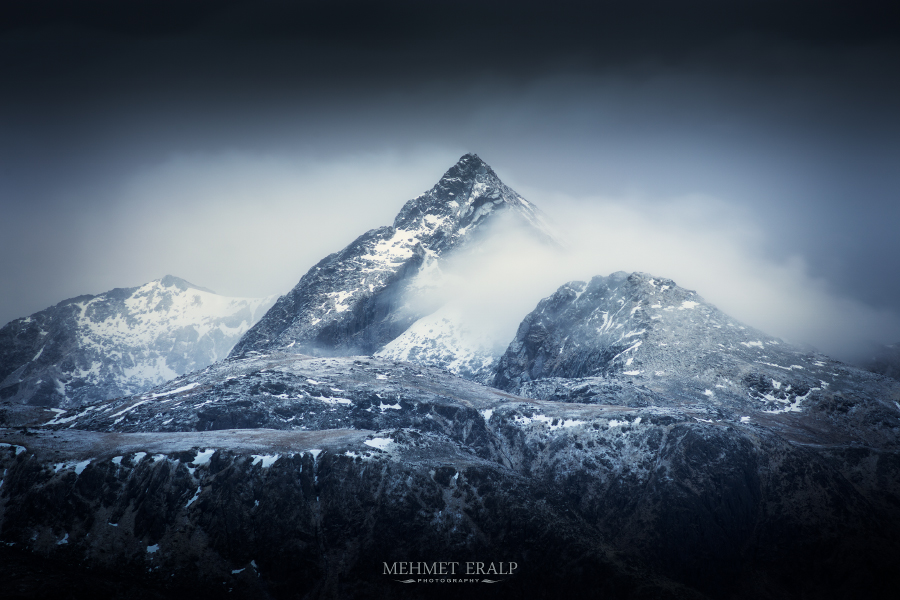 The Lonely Mountain by m-eralp