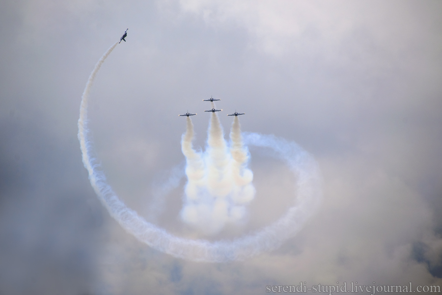 Breitling Jet Team: The French Fan