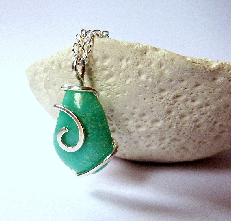 Chrysoprase Sterling silver pendant