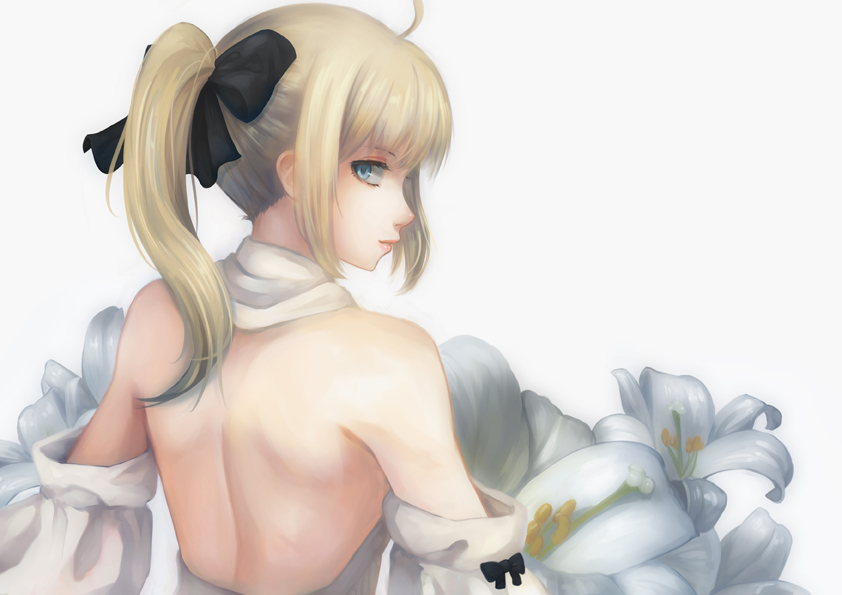 Saber Lily