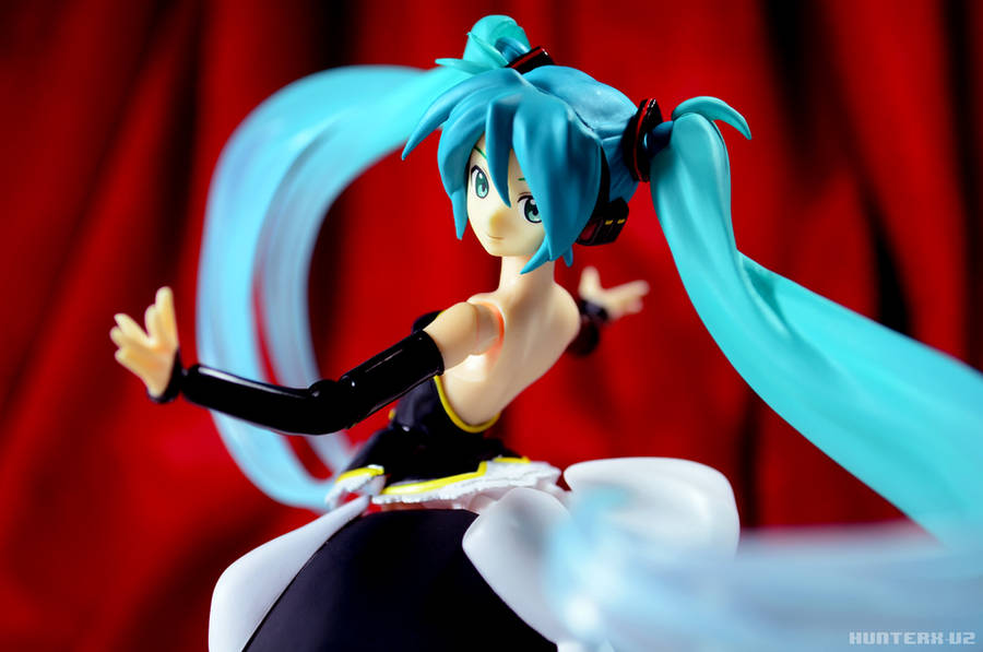 Graceful Miku (close) by HunterX-v2 Graceful Miku (close) by HunterX-v2
