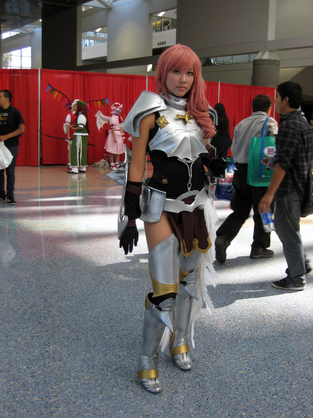 AX2011 - FFXIII-2 Lightning