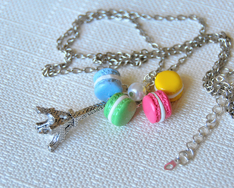 Macaroon Necklace