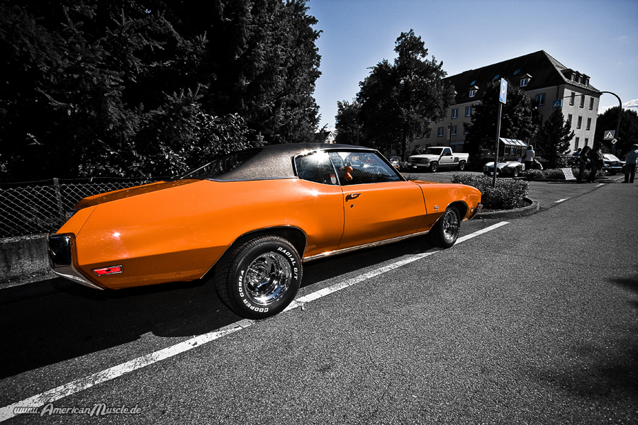 orange Buick GS