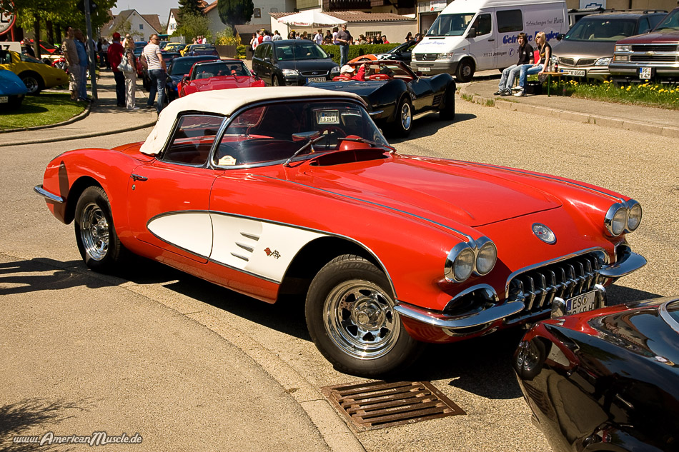 redCorvetteC1Convertible