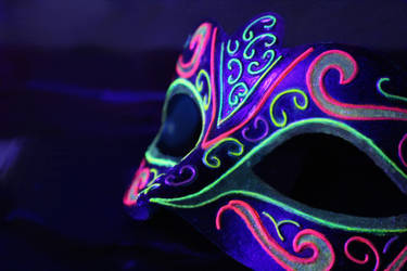 Black Light Mask