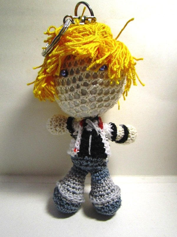 Kingdom Hearts: Roxas Doll by Nissie on DeviantArt