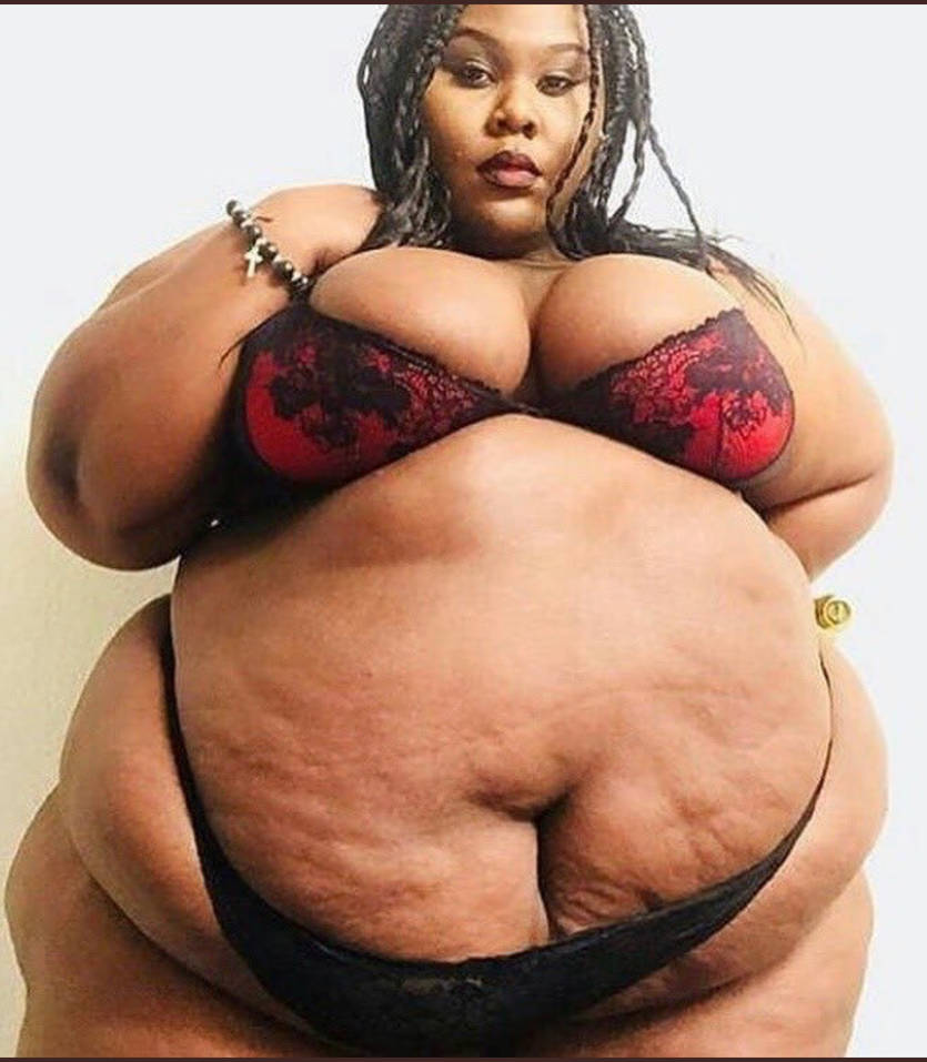 Телевизиялық порно арналарды қараңыз Үлкен кеуделері бар итальяндық порно