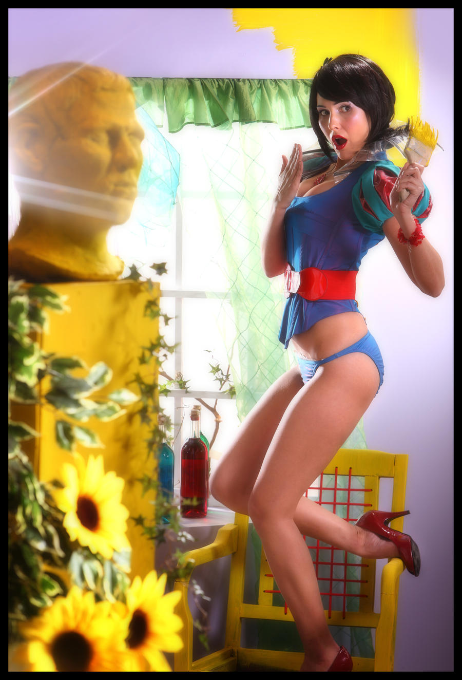 Snow White Bakini Shoot