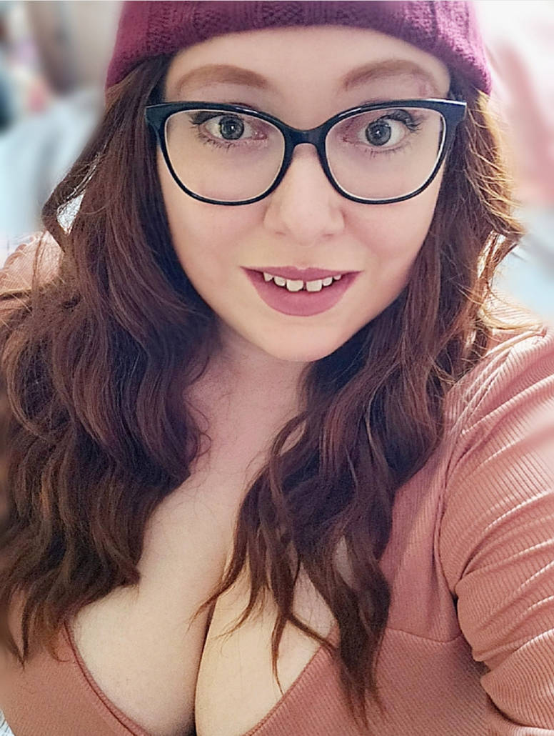 Specsy Smile by MountyMacabre on DeviantArt