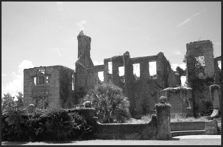 Dungeness Ruins BW