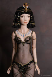 Sabine Vogel - Little Porcelain People - Cleopatra