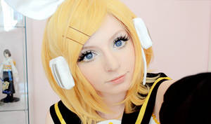 Rin Kagamine Makeup Tutorial