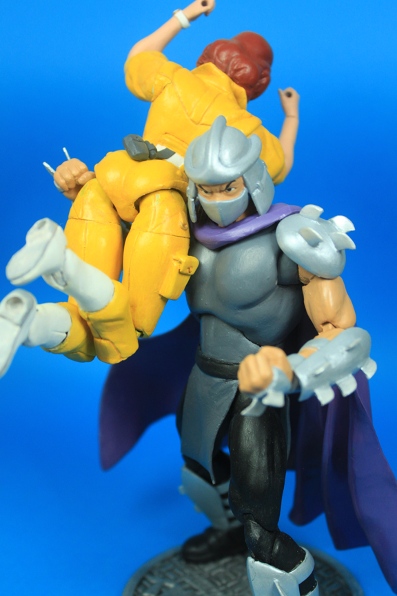 TMNT Classic April and Shredder Figures