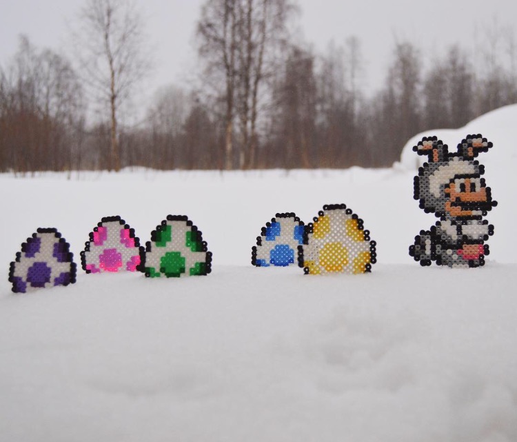 Super mario - Easter theme bead sprites.