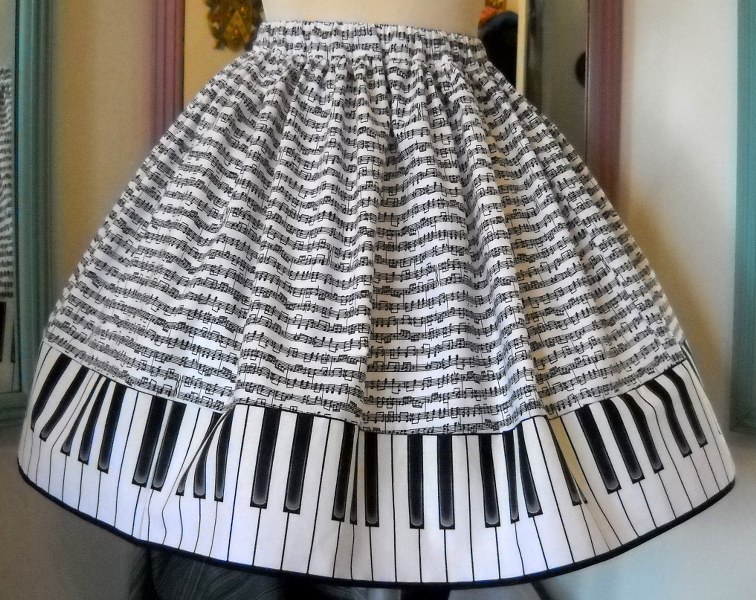 Musical PiaNote Key Skirt