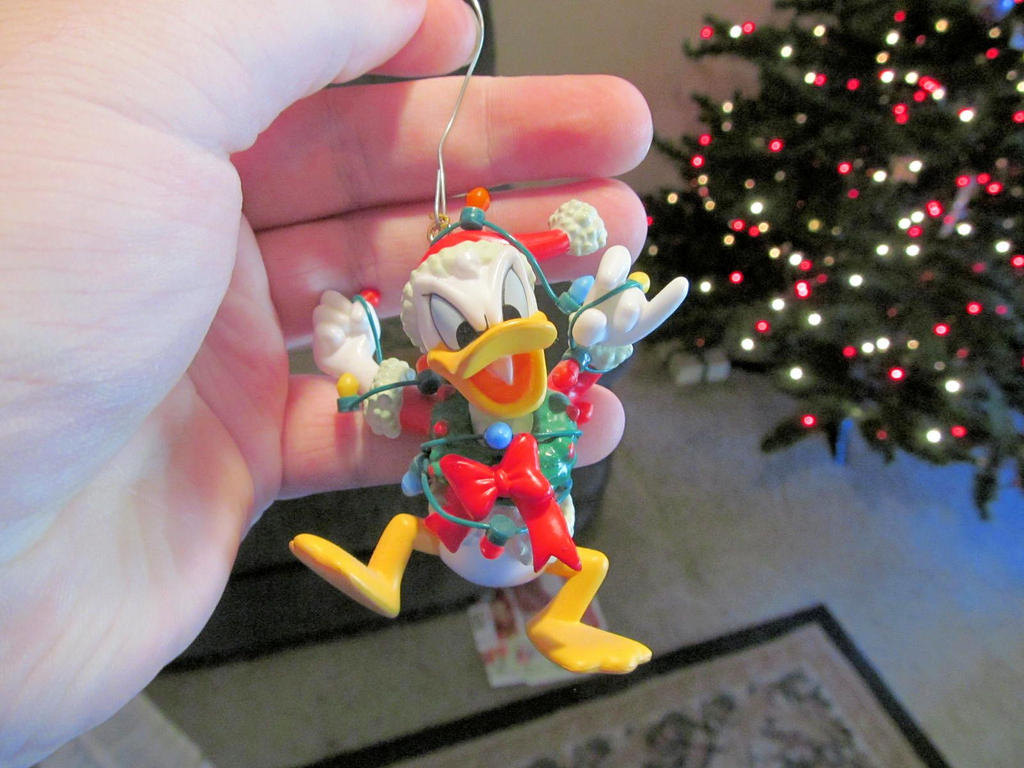 Donald Duck Ornament by BigMac1212 on DeviantArt