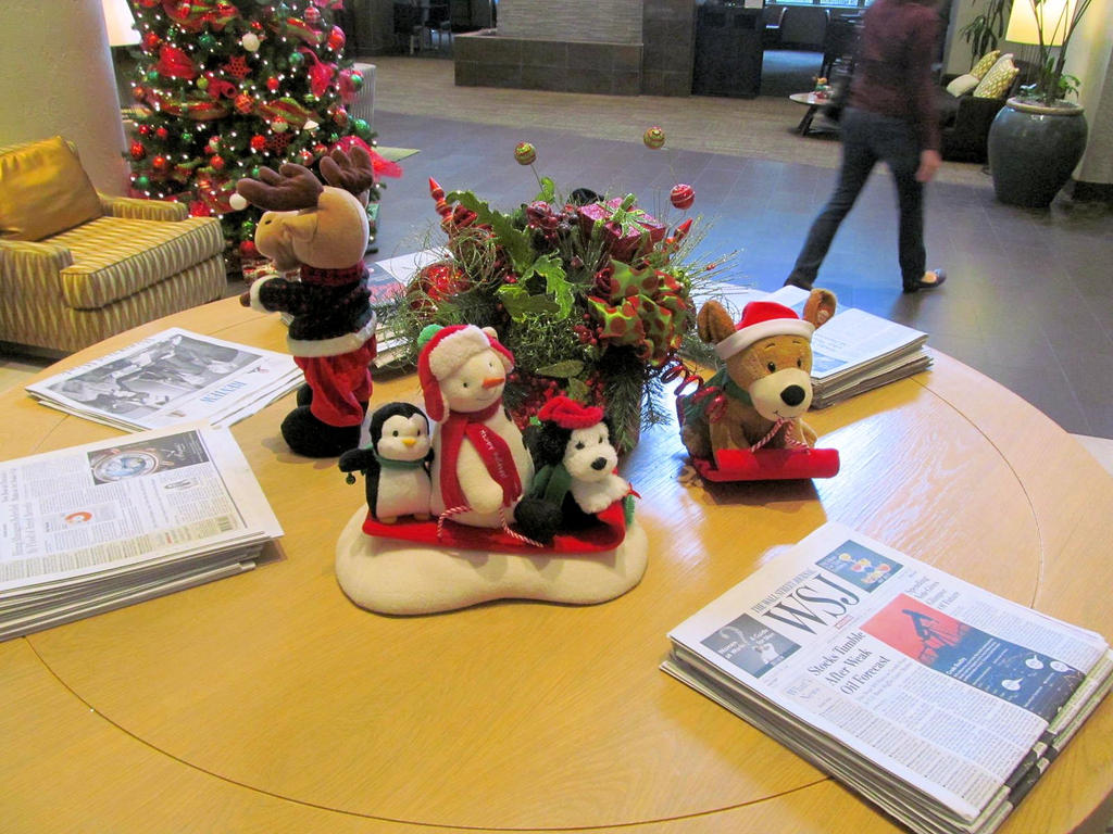 Embassy Suites Christmas Decorations