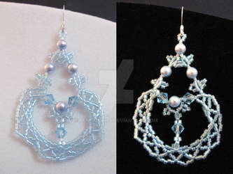 Ice Scalloped Lace Earrings