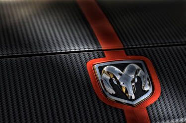 Dodge Challenger emblem