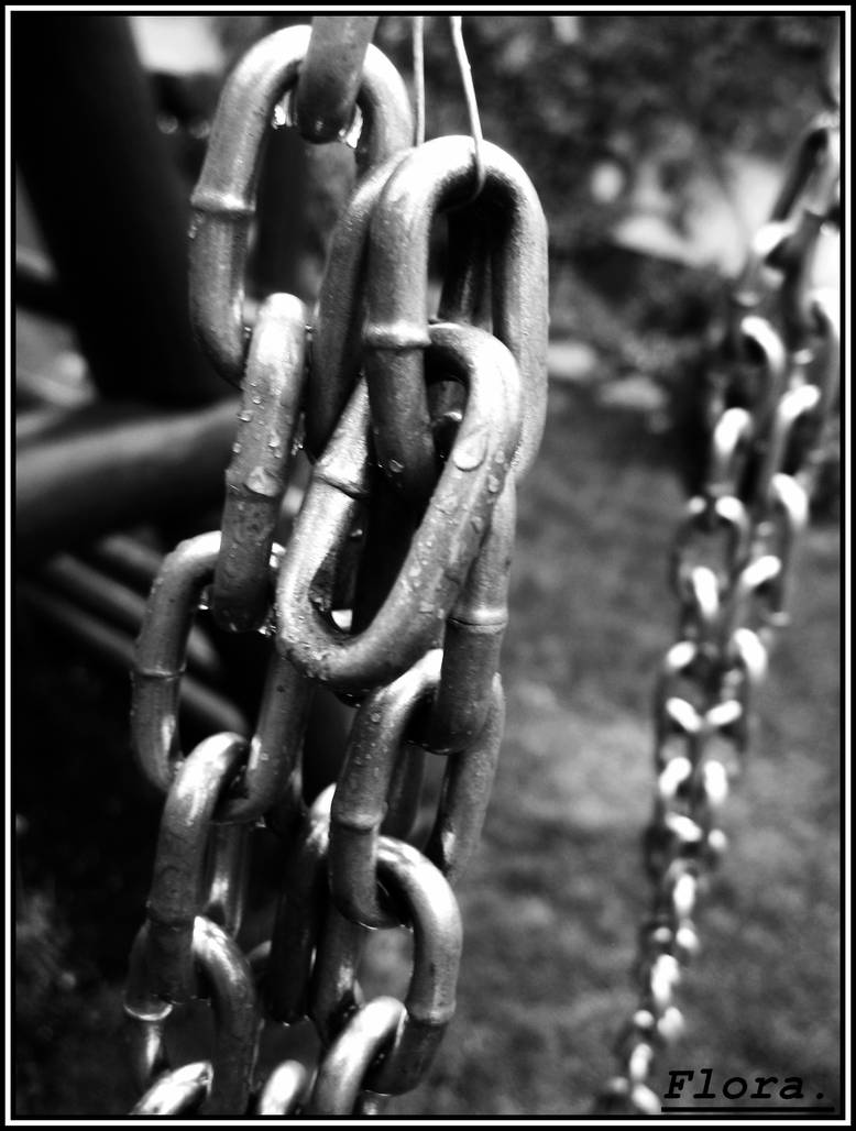 chain. by florcsidelight on DeviantArt
