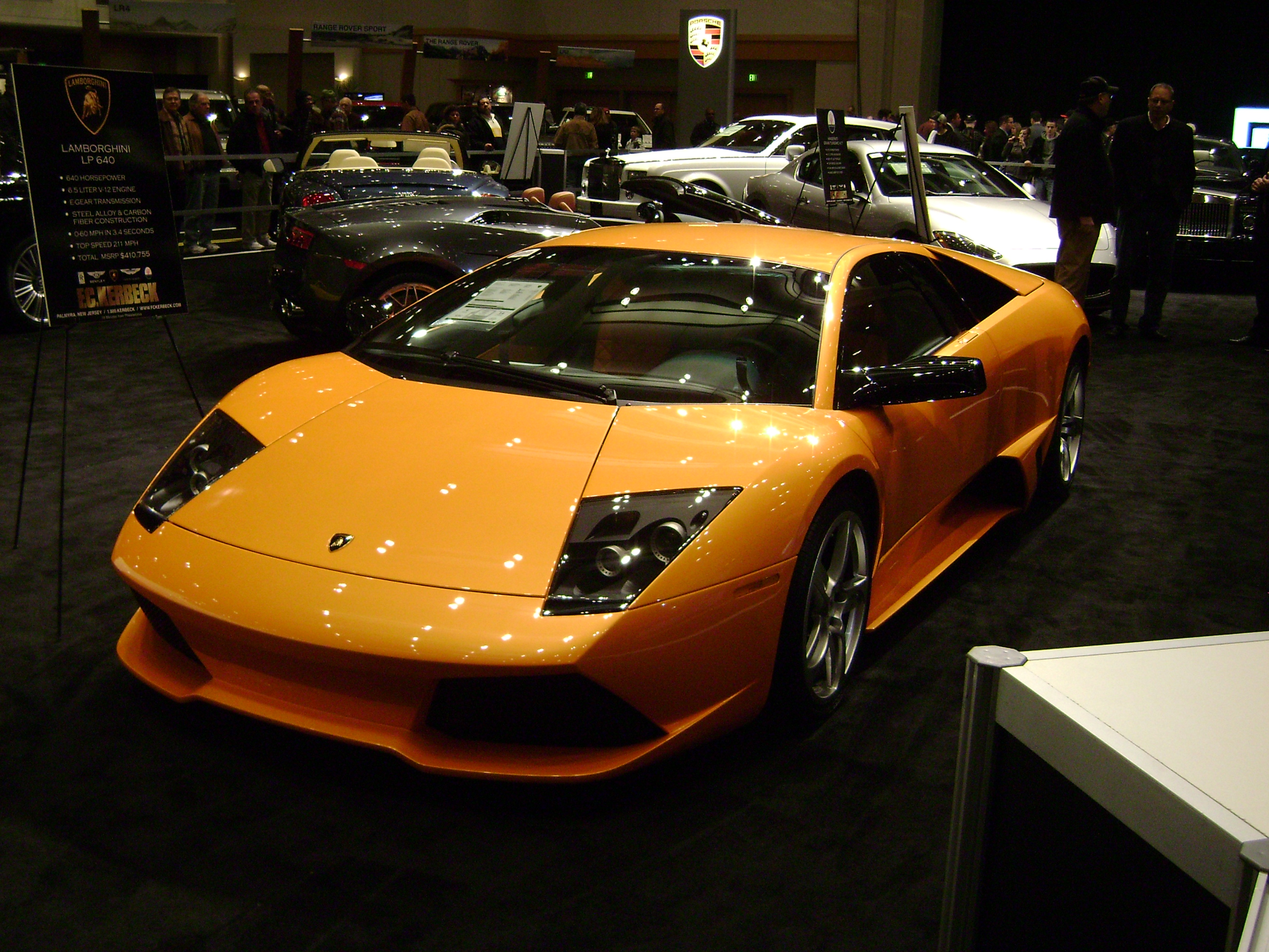 Lamborghini LP640