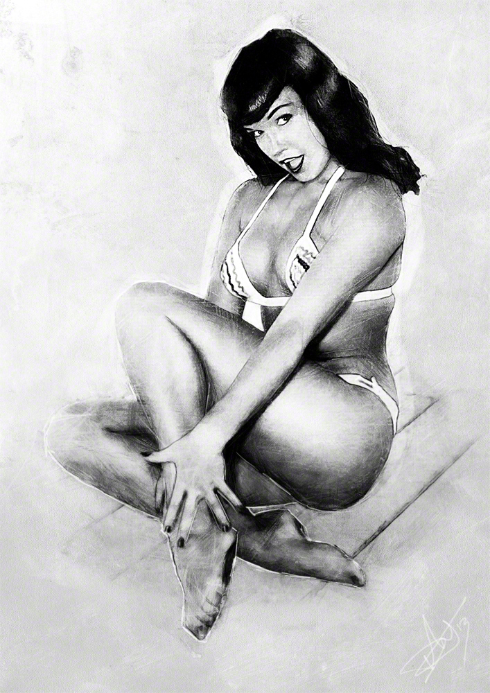 Bettie Page - Beach Smile