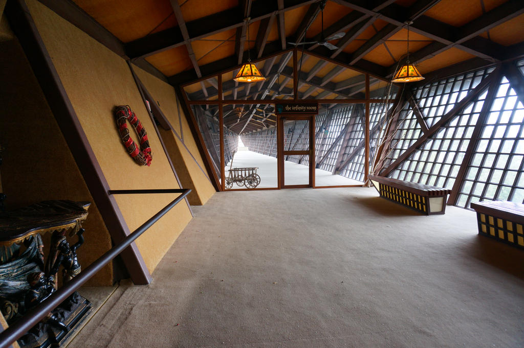 Entrance To The Infinity Room At House On The Rock By