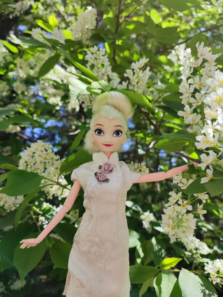 Spring: Elsa Doll by creator1anf on DeviantArt
