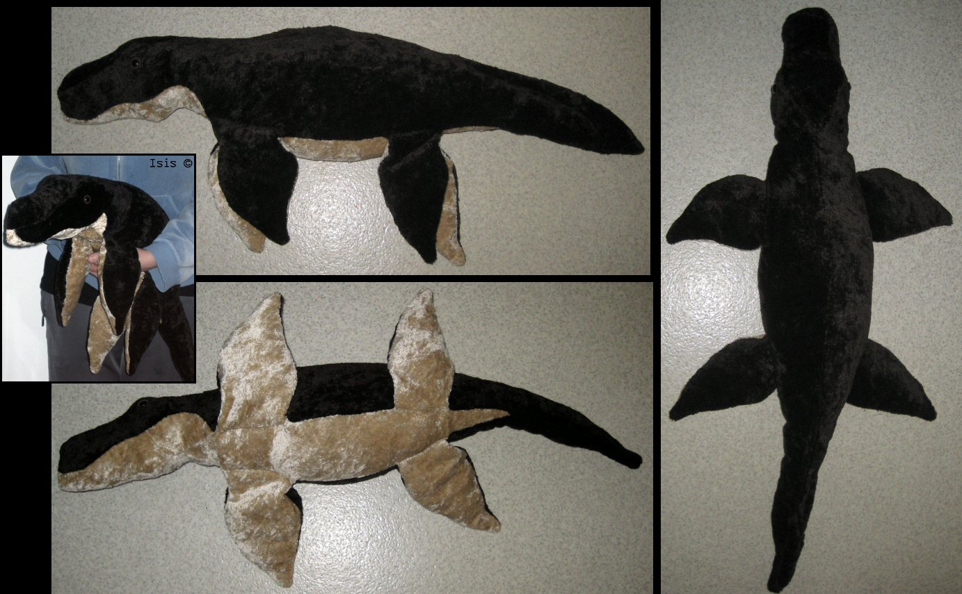 Mosasaurus-plushie