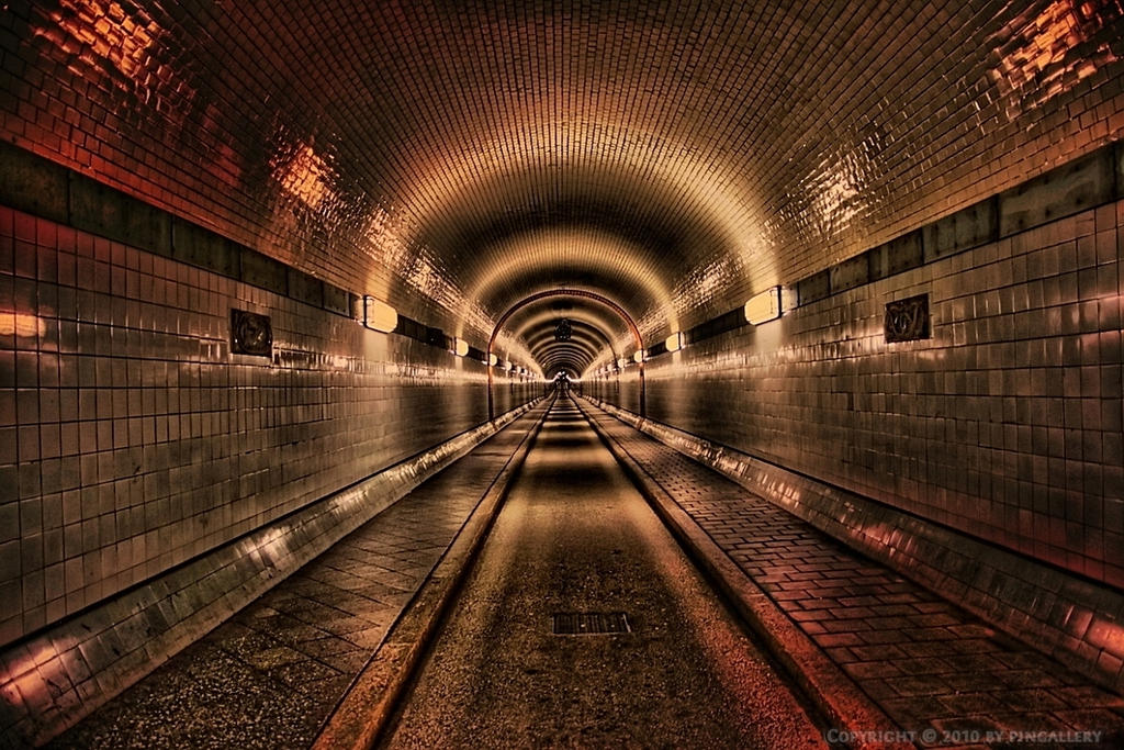 Hamburg - Old Elbtunnel